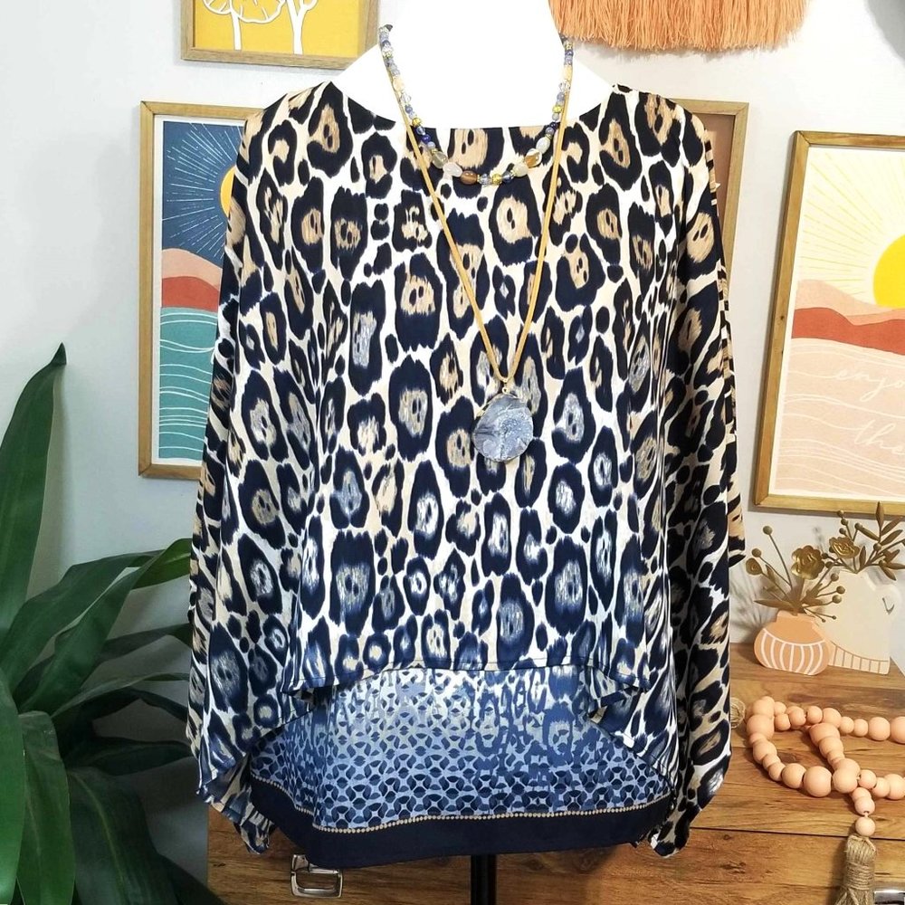 Top, Blouse. Blue, Tan, White, Animal Print. Chico's Brand. Size 0. - Picture 2 of 14